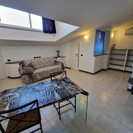 Apartament Mansarda Stefania Ameglia Zewnętrze zdjęcie